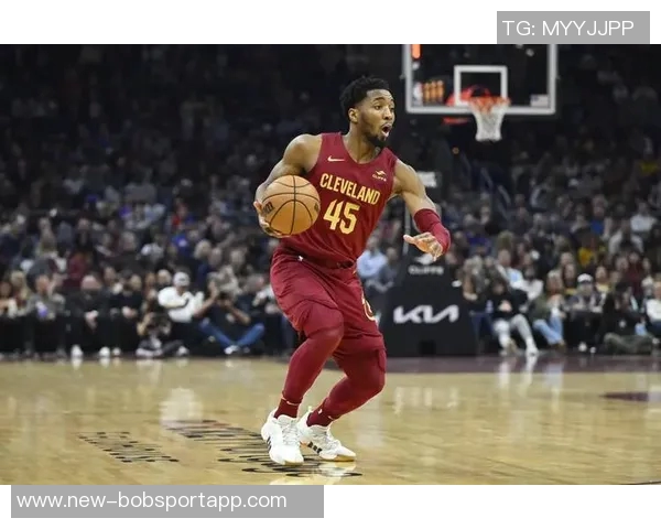 米切尔砍下43分9板强调球队表现应更稳定不应过度庆祝