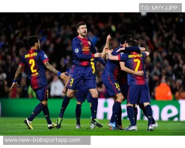 梅西夜访诺坎普引发猜测巴萨未派人参与或因球员临时决定