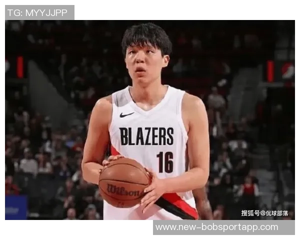 拓记：开拓者首战森林狼或启用小个阵容杨瀚森预计替补出战15分钟