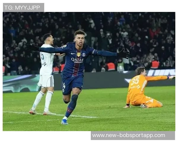 杜埃在法甲赛季中贡献25球成就2004年后出生球员的首位记录保持者