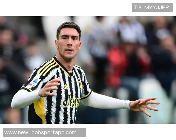 意媒曝弗拉霍维奇今夏曾被比利亚雷亚尔追逐但拒绝加盟